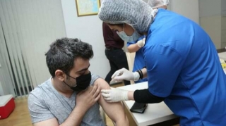 Ölkədə peyvənd olunanların sayı açıqlandı