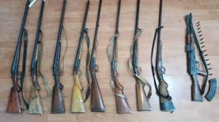 Neftçala rayon sakinindən avtomat götürüldü 