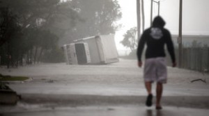 Əlverişsiz hava səbəbindən - 2 nəfər ölüb, 200 min ev işıqsız qalıb