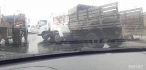 Şirkətə  məxsus yük avtomobili "ZİL-130"la toqquşdu: elektrik dirəyi aşıb - VİDEO