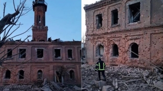 В Харькове разбомбили историческое здание   - ФОТО