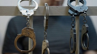 Qubada qəsdən torpaq sahələrini yandıran yeniyetmələr saxlanılıb