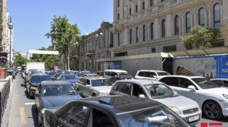 Bakının 23 küçə və prospektində sıxlıq var - SİYAHI 