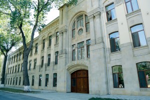 Səhiyyə Nazirliyi: “Kəskin hava şəraiti səbəbindən 5 nəfər xəsarət alıb”