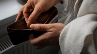 Vəfat edən şəxsin yığılıb qalan pensiya kapitalının aqibəti necə olacaq? - VİDEO 