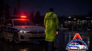 Yağışlı hava ilə bağlı sürücülərə müraciət - Qaydalara ciddi əməl edin! 