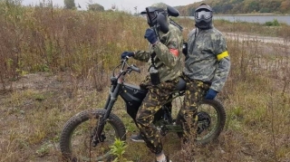 Что это за электромотоцикл украинских солдат? - ВИДЕО - ФОТО