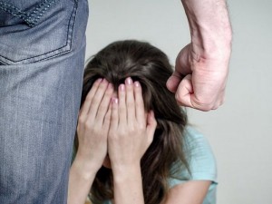 Cəlilabadda 39 yaşlı qadın bir neçə nəfər tərəfindən döyülüb