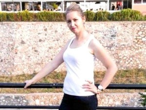 DƏHŞƏT: Oğlan ondan ayrılmaq istəyən sevgilisini və özünü yandırdı - VİDEO