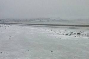 Bakı-Şamaxı-Yevlax yolu buz bağladı - Avtomobillər yolda qaldı - VİDEO