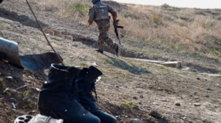Ermənistan ordusunun əsgəri intihar edib 