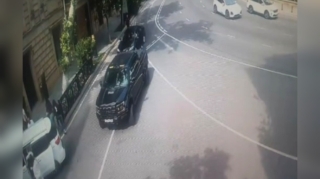 В Баку на этой улице водители часто нарушают правила — ВИДЕО 