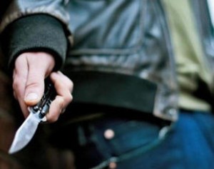 Gəncədə 16 yaşlı qızın bıçaqlanması ilə bağlı cinayət işi başlandı