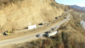 Lənkəran-Lerik yolunun yenidən qurulması davam etdirilir – FOTO