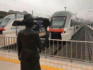 Bakı-Gəncə qatarındakı qiymətlər niyə fərqlidir?