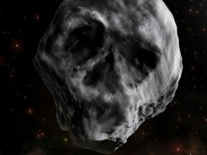 İnsanın kəllə sümüyünə bənzəyən asteroid planetimizə yaxınlaşır - VİDEO