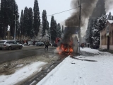 Gürcüstanda azərbaycanlıya məxsus avtomobil yandı - FOTO