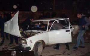 "Mercedes”lə “07” toqquşdu - Sürücü və qardaşı xəsarət aldı- FOTO