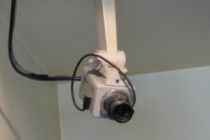 Bakıda məktəbin tualetinə kamera quraşdırılıb - VİDEO