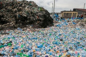 Alimlər plastik artıqlarını avtomobil yanacağına çevirəcəklər