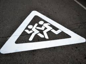 8 yaşlı qızı maşın vurub - Tovuzda