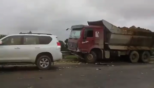 Aeroport yolunda dəhşətli qəza: 8 maşın toqquşdu – VİDEO