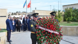 Şəhidlərimiz Qaradağda anıldı - FOTO