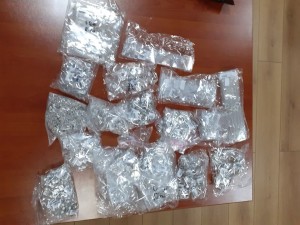 Külli miqdarda zərgərlik məmulatının gömrük sərhədindən gizlin keçirilməsi cəhdinin qarşısı alınıb