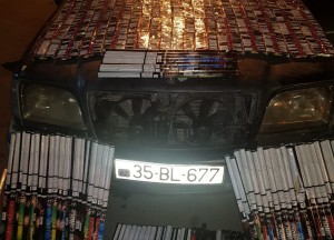 Avtomobildə pirotexniki vasitələr aşkarlandı - FOTO