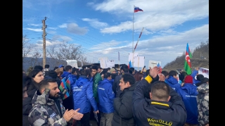 Aksiya iştirakçılarının sayı 500 nəfəri ötdü   - FOTO