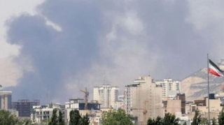 İranda yaşayış massivinə mərmi düşdü; xəsarət alanlar var 