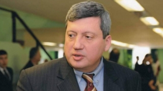 Hərbçilərlə bağlı məlum video niyə paylaşılıb? - Sabiq nazirdən açıqlama 