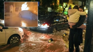 Türkiyədə ard-arda təbii fəlakət: Avtomobil yandı, selə düşənlər var 