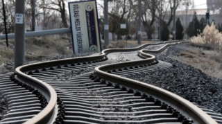 Zəlzələ dəmir yollarını bu vəziyyətə saldı - FOTO 