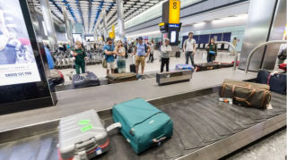 Hava limanından oğurluq: 21 nəfər xəsarət aldı 