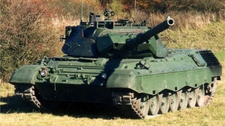 Almaniya ilk dəfə Ukraynaya "Leopard 1A5"  tankları verib
