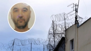 Azərbaycanlı hərbçi özünü həbsxanada ASDI 