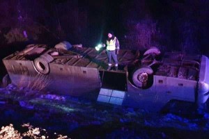 Reys avtobusu aşdı: 6 sərnişin yaralandı - FOTO