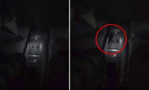 Təyyarə salonundakı ruh mühafizəçini belə qorxutdu - VİDEO