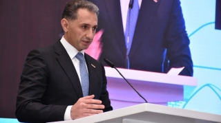 Qarabağ ərazisinin 52 faizi mobil internetlə təmin olunub – Nazir 