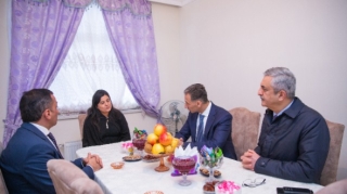 Nazir İmişlidə şəhid ailəsini ziyarət etdi  - FOTO