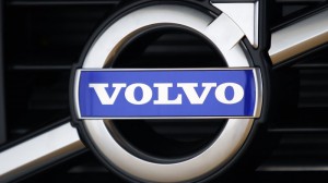 “Volvo” 500 min avtomobilini geri çağırıb