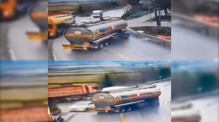 Drift edən TİR digər nəqliyyat vasitələrini yolundan çıxartdı   - VİDEO