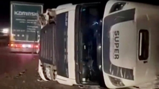 Göygöldə idarəetmədən çıxan yük maşını yola aşdı    - VİDEO