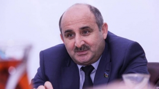 Çingiz Qənizadə YAP-a keçir?