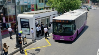 Пассажиры в Баку смогут отслеживать время прибытия автобусов через мобильное приложение 