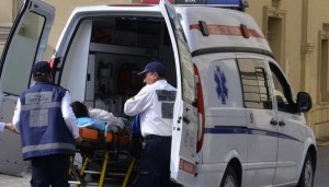 Avtomobil piyadanı vurub - Salyanda