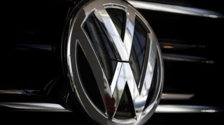 "Volkswagen" sistem nasazlığı səbəbindən istehsalı dayandırıb 