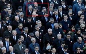 Deputatlar Xocalı yürüşündə niyə gülürdü? - FOTO