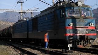 Azərbaycandan göndərilən neft məhsulları Ermənistana çatdı - FOTOLAR 